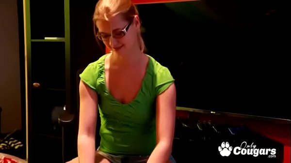 Play MP4 - Cute Blonde Sticks 3 Fingers Inside Her Pussy