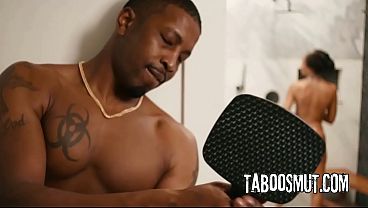 Nonton Peeping On My Crush In The Shower Led To Fucking Her Behind My Girlfriend's Back thumbnail