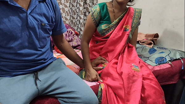 Play MP4 - नौकरानी ने अपनी साड़ी उतार कर मालिक से चूत चुदावाई हिंदी ऑडियो