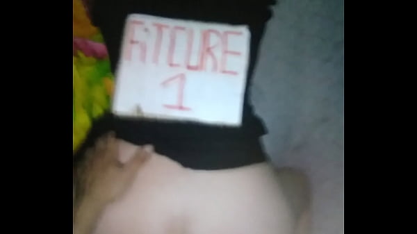 Mi Novia Con Vestido En Cuatro En La Cama En La Noche Calida De Primavera thumbnail