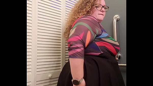 Play MP4 - Bbw Redhead Secretary up skirt real quick in the bathroom