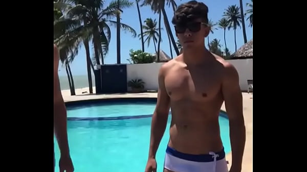 Volume na sunga branca 