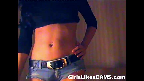 Good_girl Anna with tight body shows_up herself at GirlsLikesCAMS com