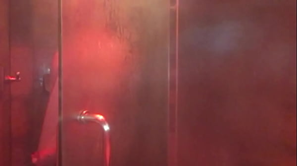 Straight Guy Showering