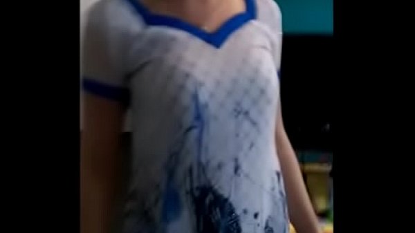 Play MP4 - सलवार कमीज ट्राई करती गोरी मेम