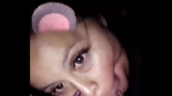 Madura mi chupa en_el snap