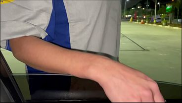 Nonton Escandalo No Posto Br Frentista Caiu Na Fodendo Gerente Do Posto thumbnail