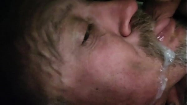 Play MP4 - Blowing my load