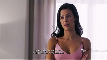 Nonton Babysitter Seduces Extremely Faithful Married Old Man thumbnail