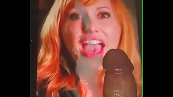 KARI BYRON OPENS MOUTH FOR CUM