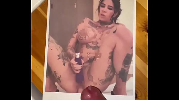 Play MP4 - Tributo a un amica di Twitter