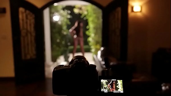 1-Extremely neat lesbian babes inserting fun_things into anals-2015-09-29-13-41-006