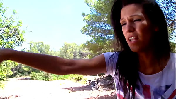 Play MP4 - ORGASM MOANING BITCH OUTDOORS&excl;&excl;&excl; HISPANIC SPANISH LATINA SLUT