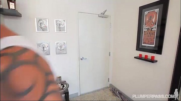 Play MP4 - Chubby Big Booty Stepdaugthers friend fucks dirty old man