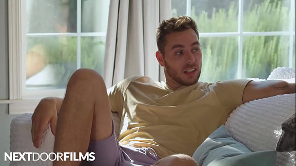 Soldier Drills Bestie Before Leaving 