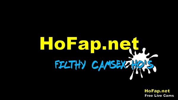 Nonton Dirty Teen Shows Big Tits And Shaved Cunt To Internet Strangers thumbnail