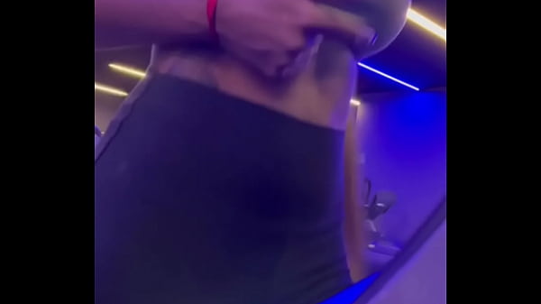 Gostosa safada morena tatuada Tezao 