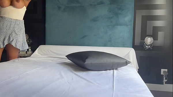 Nonton Thirsty For Rough Play - Busty Big Tits Teen Brunette Babe Gets Blowjob Deepthroat Ball Sucking And Rimjob In Rough Sex Cowgirl Riding Doggy Style thumbnail