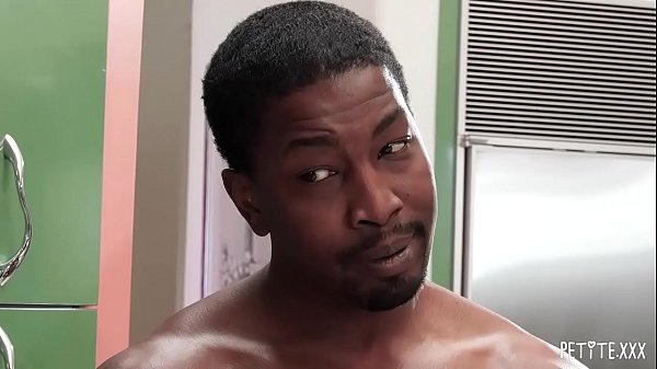 Play MP4 - Tattooed Petite Hottie Lola Gets Carried Around And Impaled By A BBC