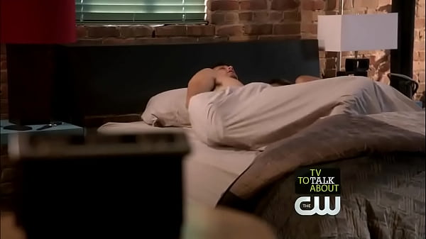 Jana_Kramer One Tree_Hill