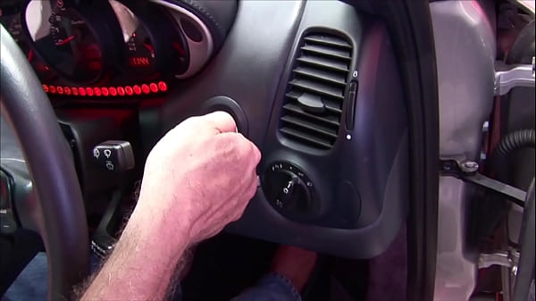 Nonton Vanessa Hill And Stacey Saran Fuck Three Dudes thumbnail