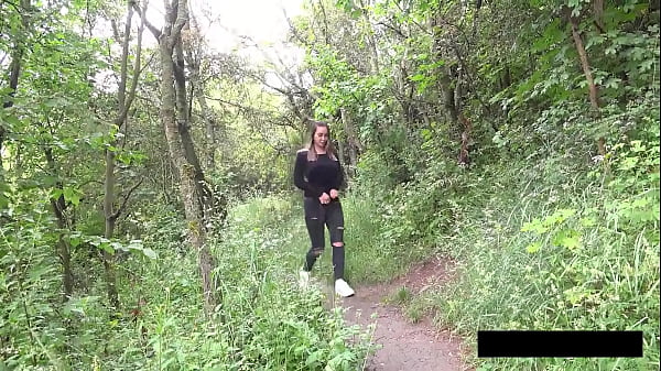 Weeing in the woods 