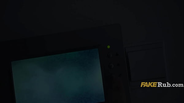 Nonton Sophia&rsquo;s Step Mom Tests Her Limits With A Man Behind Stepdaughter&rsquo;s Back thumbnail