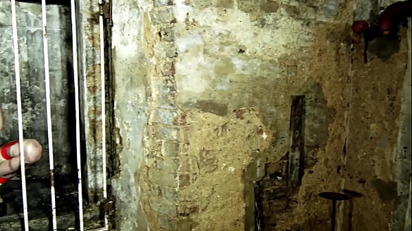 Nonton Prisoner Whores - Part 4 thumbnail