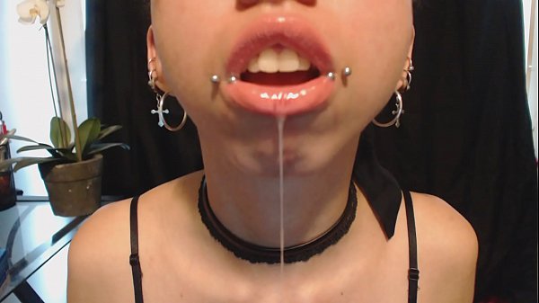 Play MP4 - Putting on Nude Colored Lipstick and Drooling All Over It