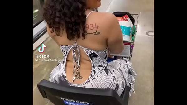 Nonton Simone Richards Walmart Riding A Shopping Cart With A Big Butt thumbnail