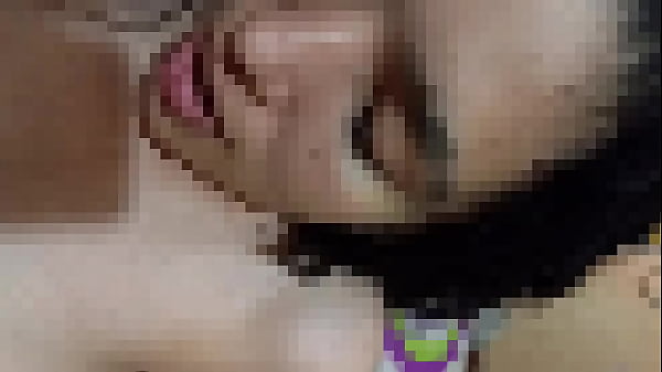 Le gusta que le echen la leche por encima y le encant&oacute;