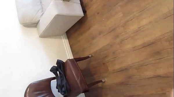 Nonton Getting Ready With Ts Aliza Breeze, We Have A Gentleman Caller Cummimg By. thumbnail