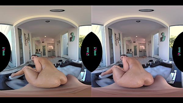 Play MP4 - VRHUSH Abigail Mac gets fucked before a night out