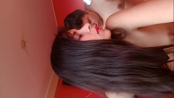 Play MP4 - candyboon y una gran tarde de halloween se viste de policia sexy y en ves de arrestar le saca polla para ser cogida a su antojo&comma; c&oacute;geme perro es una orden&iexcl;