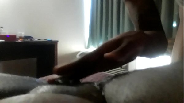 Play MP4 - Daddy eating that pussy til it squirt