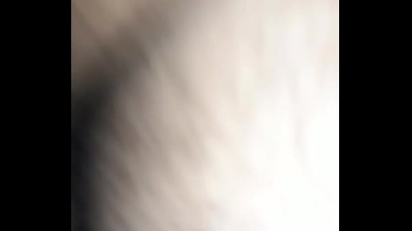 Play MP4 - Socando as pirocas nelas