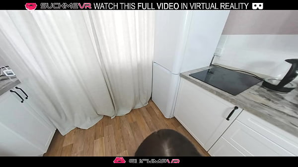 Brunette short hair wild frida is sucking dick before getting fucked hard in vr 