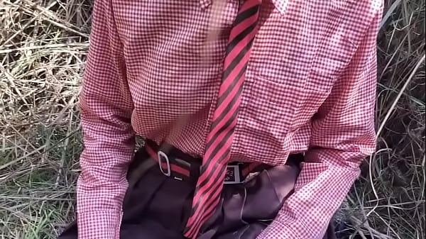 Indian_hot desi college girl come to forest and fucked_her viral MMS