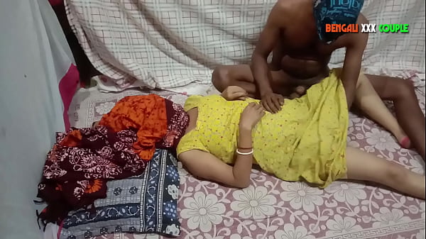 Indian hot milf aunty getting horny for fucking with her step son