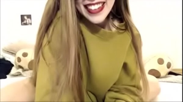 Sexy_BrunetteWebcam_Purple Toy Part_2 alltitsnbits com