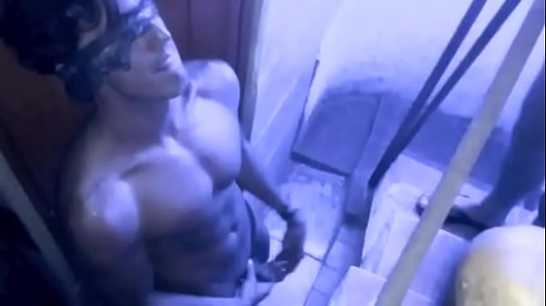 Play MP4 - Pissing on a hot blindfolded guy in bathroom