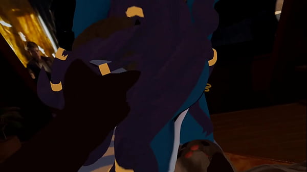 Play MP4 - This shark shows me her insane head game