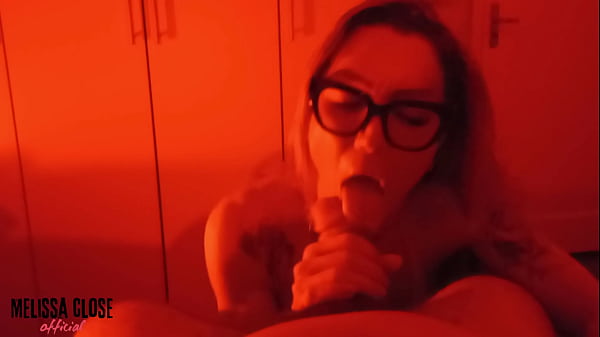 Play MP4 - Fudendo com desconhecido depois da balada