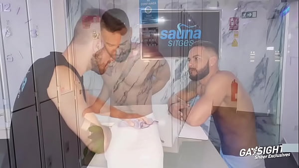 Play MP4 - Bande annonce &vert; Le sauna de la baise d&eacute;brid&eacute; Joge Sainz & Simon Will