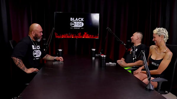 Contou para os filhos o que fazia foi amarrada no cosplay e a press&atilde;o dele caiu mas ficou receosa com natt paradise & rapos&atilde;o watch sheer red 