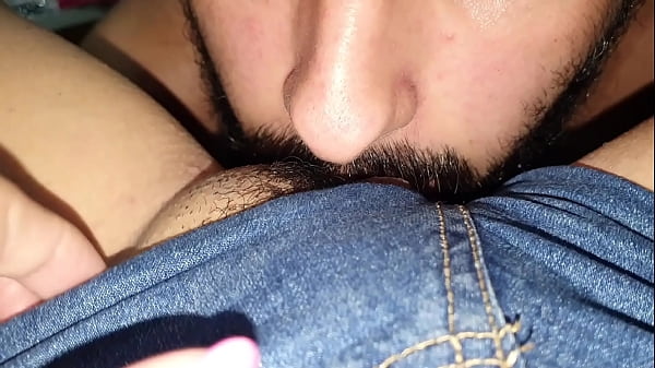 Play MP4 - CHUPA A XOTA DA SUA AMIGUINHA SEM TIRAR  O SHORT JEANS&period;&period;