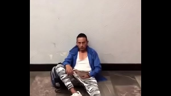 Chacal se la saca en el Metro