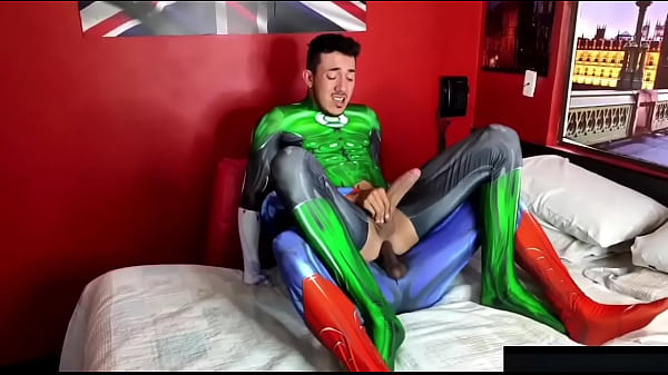 KLEIO DRESSES UP AS SUPER MAN AND GIVES GREEN LANTERN A SUPER FUCK 
