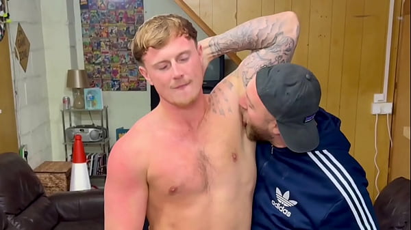 Play MP4 - When he tells his gf he&rsquo;s getting a post-gym shower&period; WETWILL 22