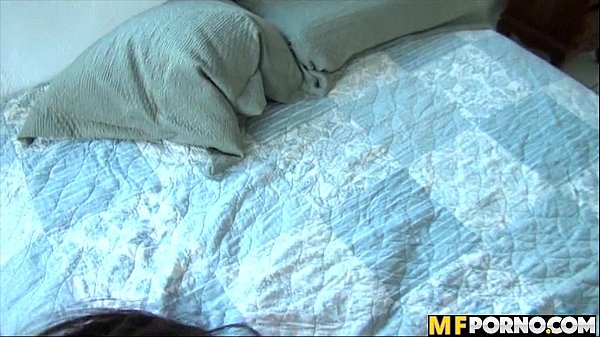 Gorgeousemo brunette Oxuanna Envy 1